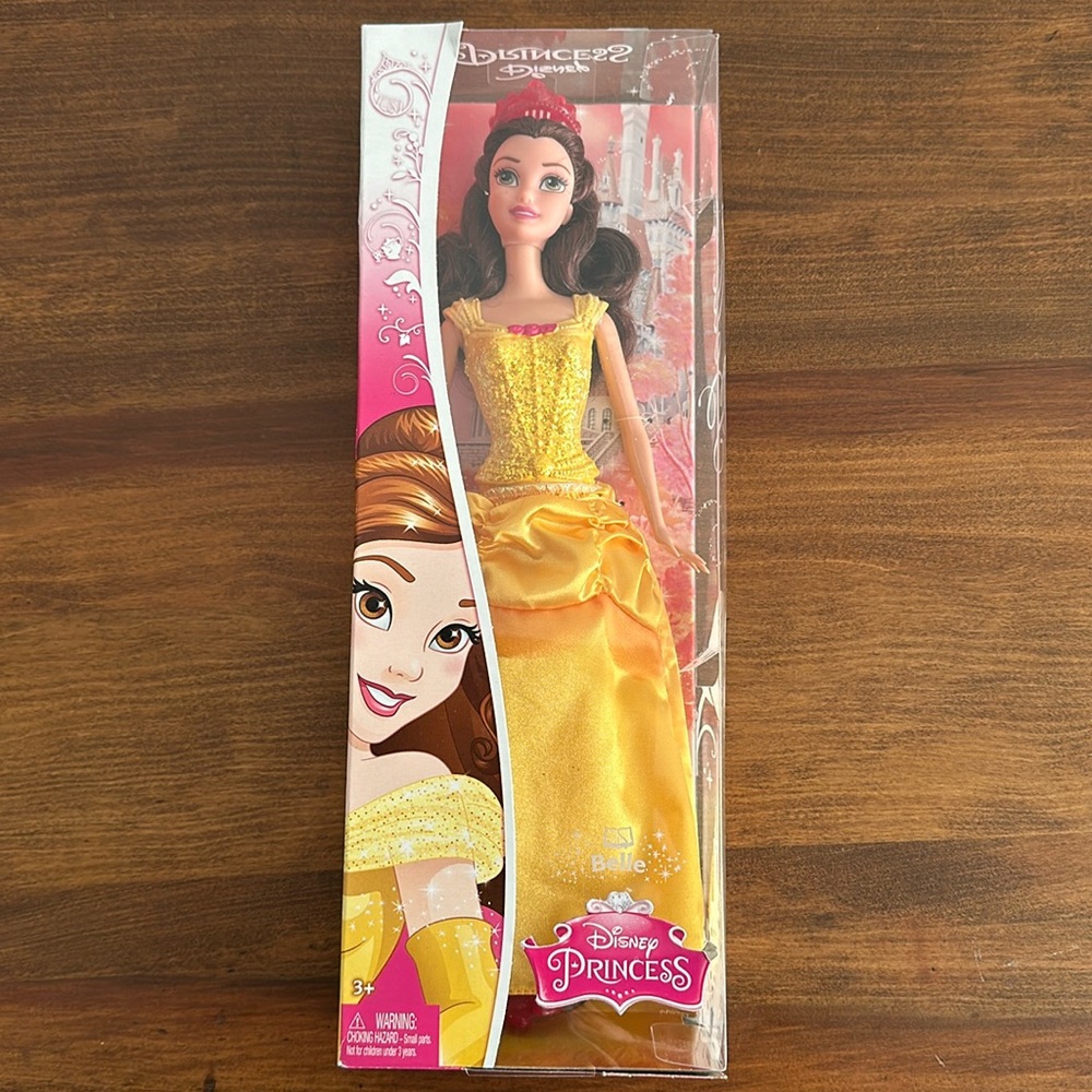 👑 NEW Disney Princess Belle